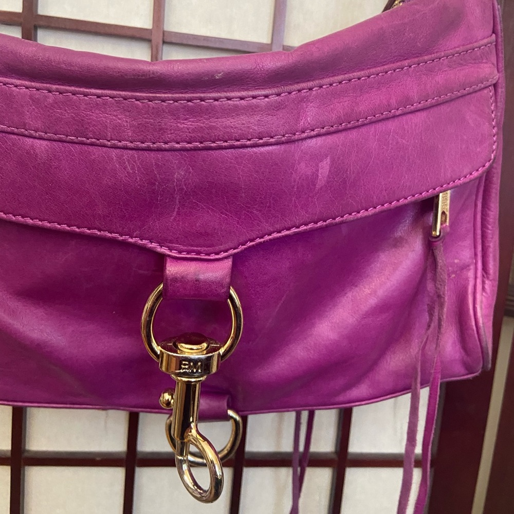 Rebecca Minkoff leather orchid MAC mottled with gold hardware details - Picture 3 of 12